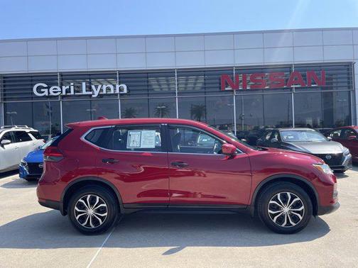2017 Nissan Rogue S