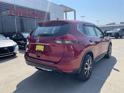 2017 Nissan Rogue S