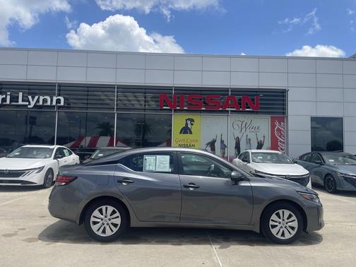 Gun Metallic 2025 Nissan Sentra S