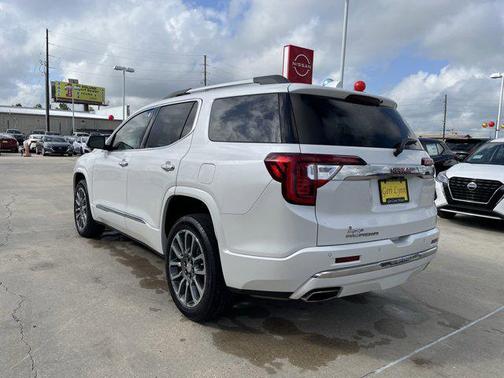 2021 GMC Acadia Denali