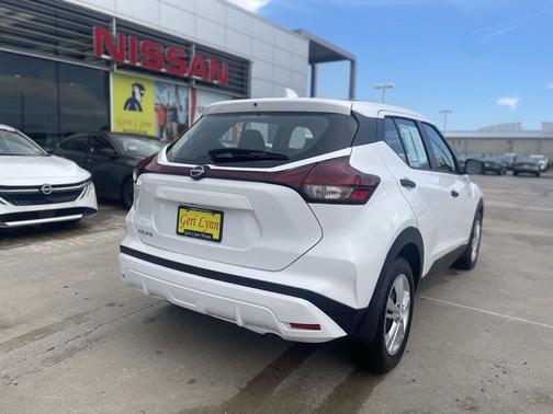 Fresh Powder 2025 Nissan Kicks S