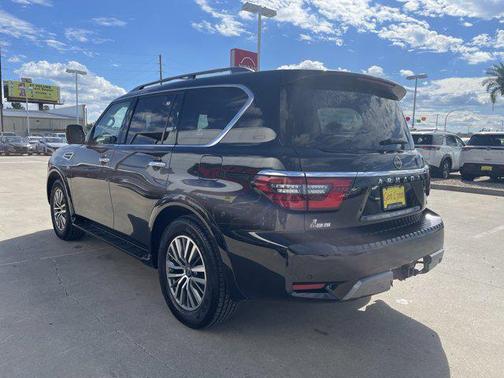 2021 Nissan Armada SL 2WD