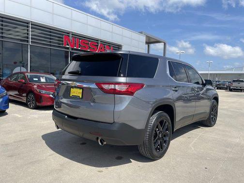 2021 Chevrolet Traverse LS