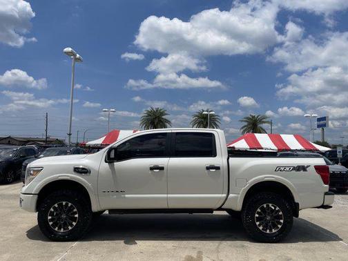 Pearl White 2017 Nissan Titan PRO-4X