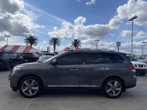 2016 Nissan Pathfinder Platinum