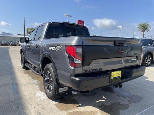 2024 Nissan Titan PRO-4X