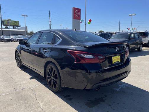 2018 Nissan Altima 2.5 SR