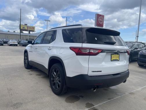 Summit White 2021 Chevrolet Traverse RS