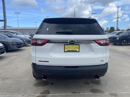 Summit White 2021 Chevrolet Traverse RS
