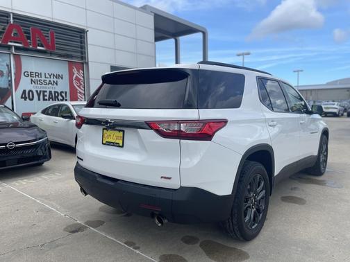 Summit White 2021 Chevrolet Traverse RS