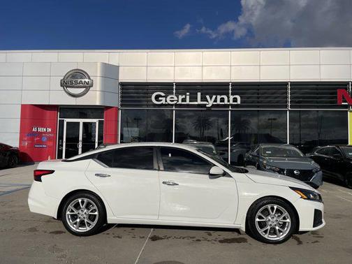 2023 Nissan Altima S FWD