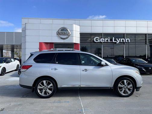 2016 Nissan Pathfinder Platinum