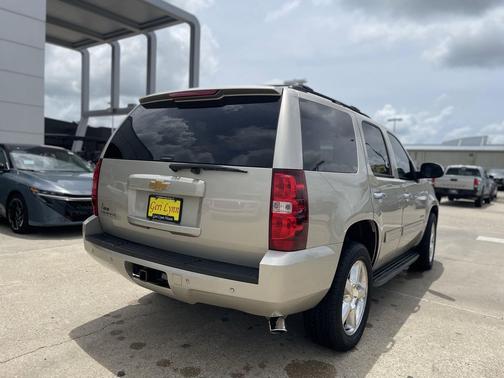 Champagne Silver Metallic 2013 Chevrolet Tahoe LT