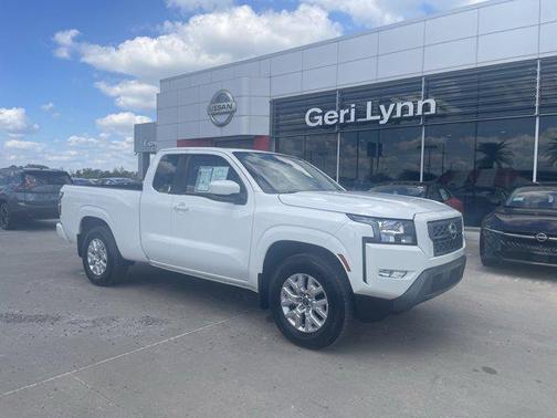 2024 Nissan Frontier SV