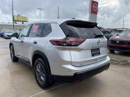 2024 Nissan Rogue S