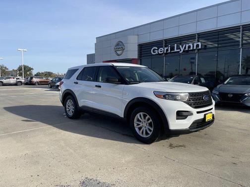 2021 Ford Explorer Base