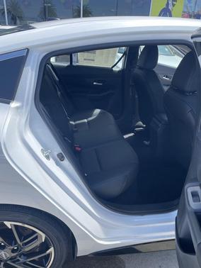 Aspen White Tricoat 2026 Nissan Sentra SR