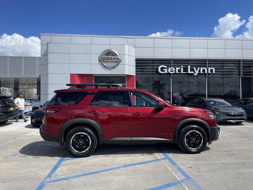 2023 Nissan Pathfinder Rock Creek 4WD