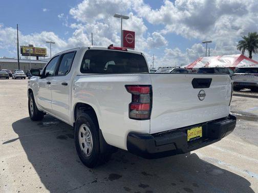 2022 Nissan Frontier S