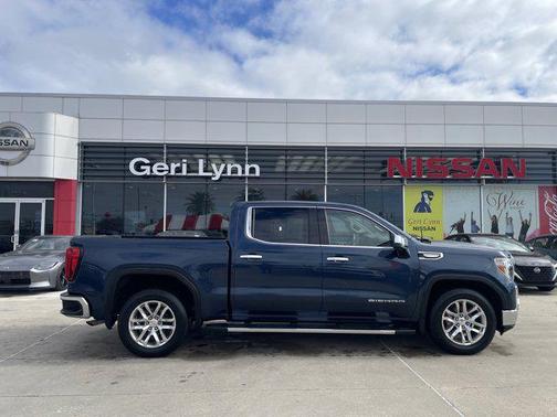2021 GMC Sierra 1500 SLT