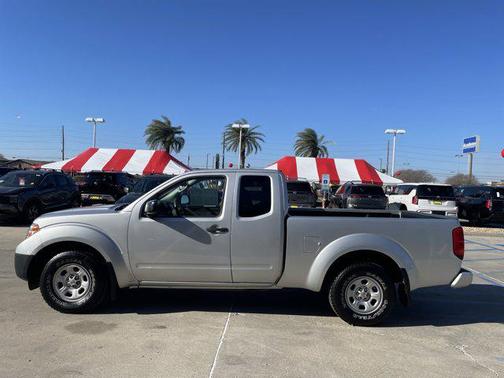 2019 Nissan Frontier S