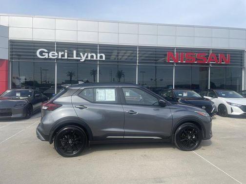 2024 Nissan Kicks SR