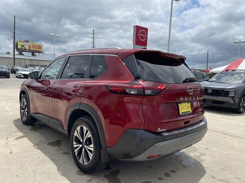 Scarlet Ember Tintcoat 2022 Nissan Rogue SV