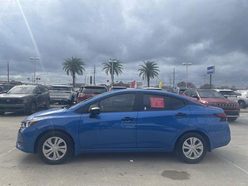 2023 Nissan Versa 1.6 S