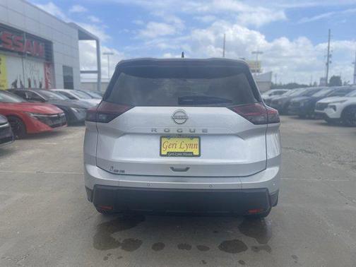 2025 Nissan Rogue S