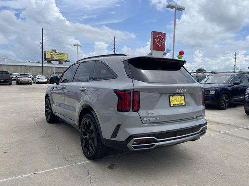 2023 Kia Sorento SX