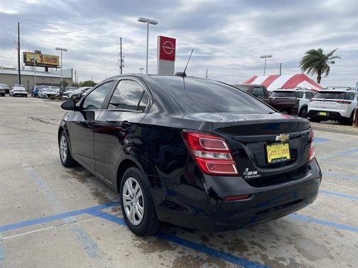 2017 Chevrolet Sonic LS