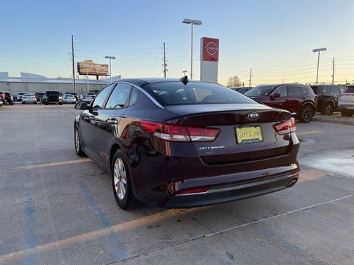 2018 Kia Optima LX