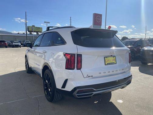 2022 Kia Sorento SX