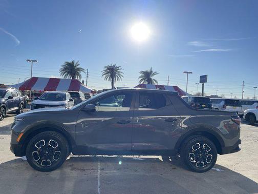 2022 Hyundai SANTA CRUZ SE