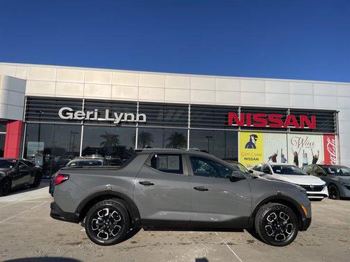 2022 Hyundai SANTA CRUZ SE