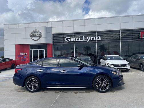 Deep Blue Pearl 2018 Nissan Maxima 3.5 Platinum