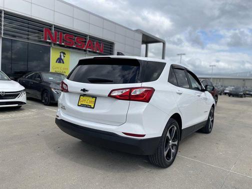 Summit White 2020 Chevrolet Equinox LS