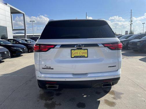 2023 Chevrolet Traverse Premier
