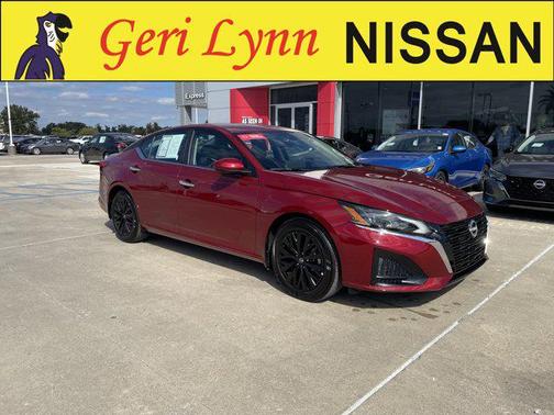 2025 Nissan Altima SV FWD