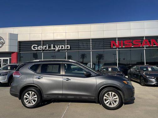 2015 Nissan Rogue SV