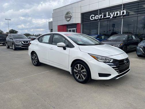 2025 Nissan Versa 1.6 SV