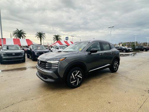 Gun Metallic 2026 Nissan Kicks SV