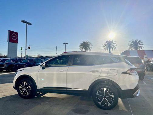 2023 Kia Sportage Hybrid EX