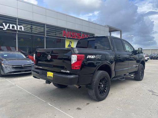 2018 Nissan Titan PRO-4X