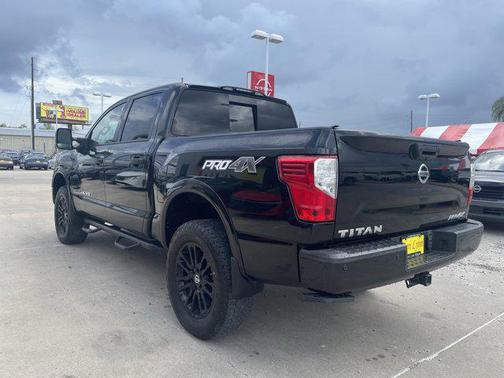 2018 Nissan Titan PRO-4X