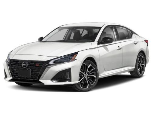 Super Black 2026 Nissan Altima SR FWD