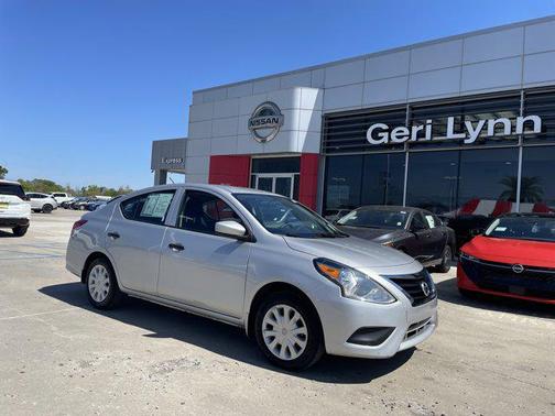 2019 Nissan Versa 1.6 S