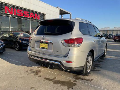 2015 Nissan Pathfinder SL