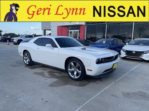 2014 Dodge Challenger SXT