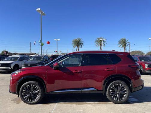 2025 Nissan Rogue Platinum